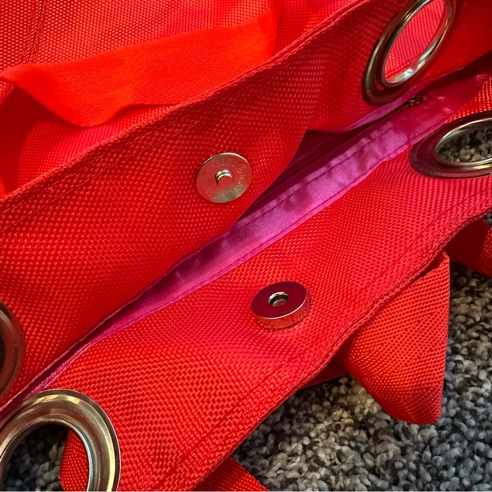 MLB Angels Red Tote Bag - Picture 7 of 9